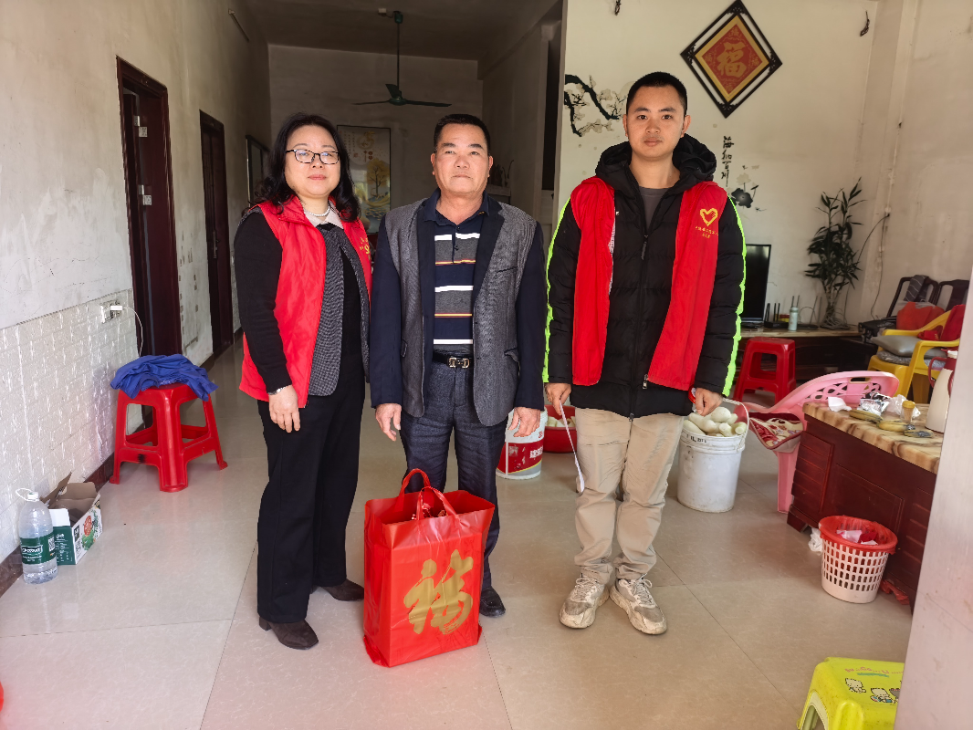 中新镇.jpg